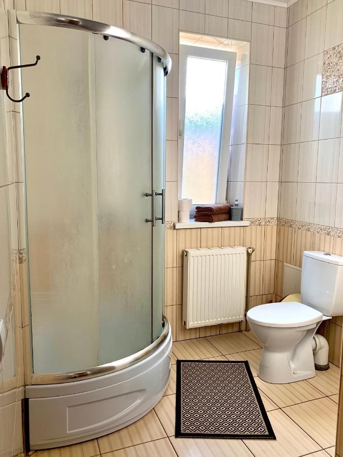 Hotel Ніч Над Карпатами Slavske Esterno foto