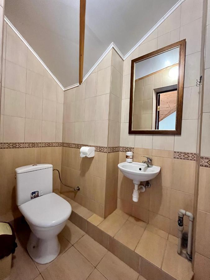 Hotel Ніч Над Карпатами Slavske Esterno foto
