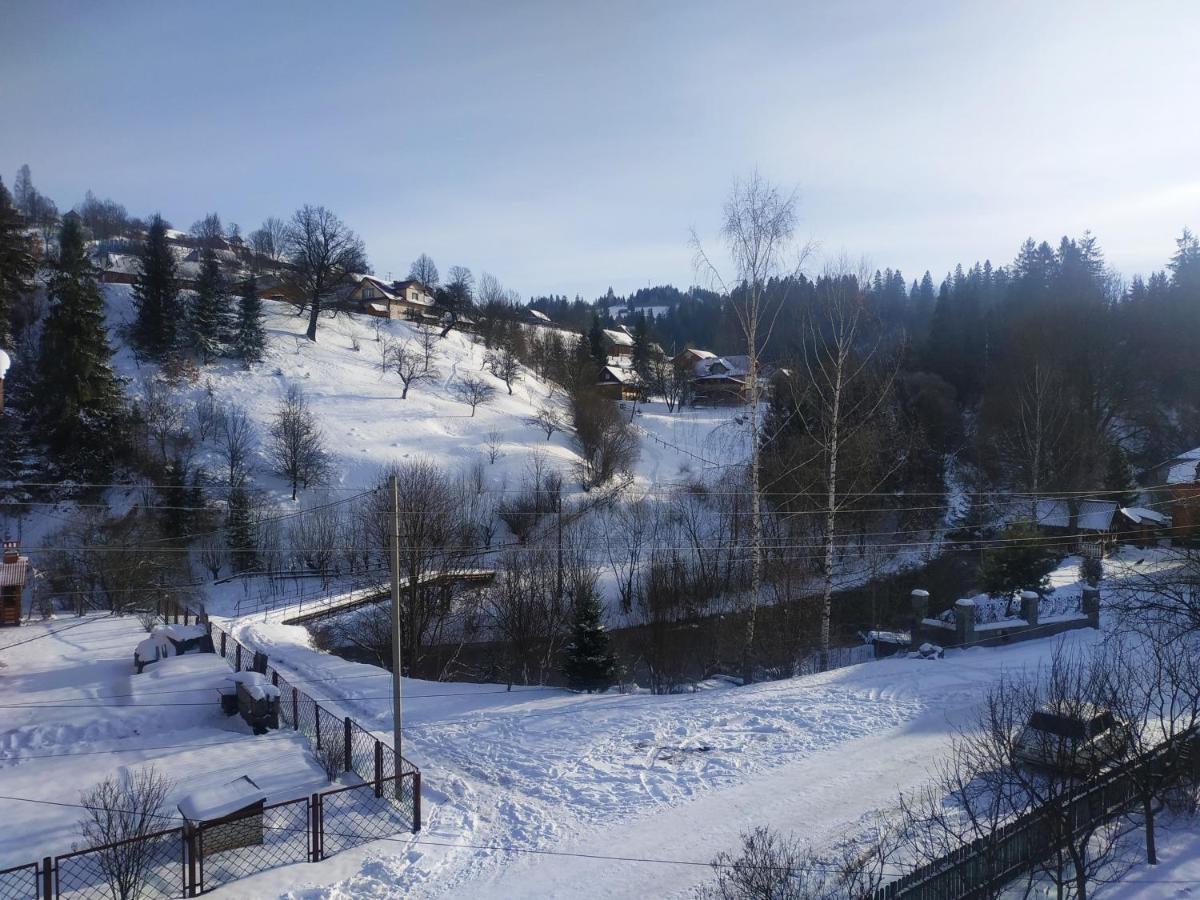 Hotel Ніч Над Карпатами Slavske Esterno foto